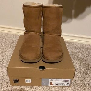 UGG Classic Short II Boot in Chestnut